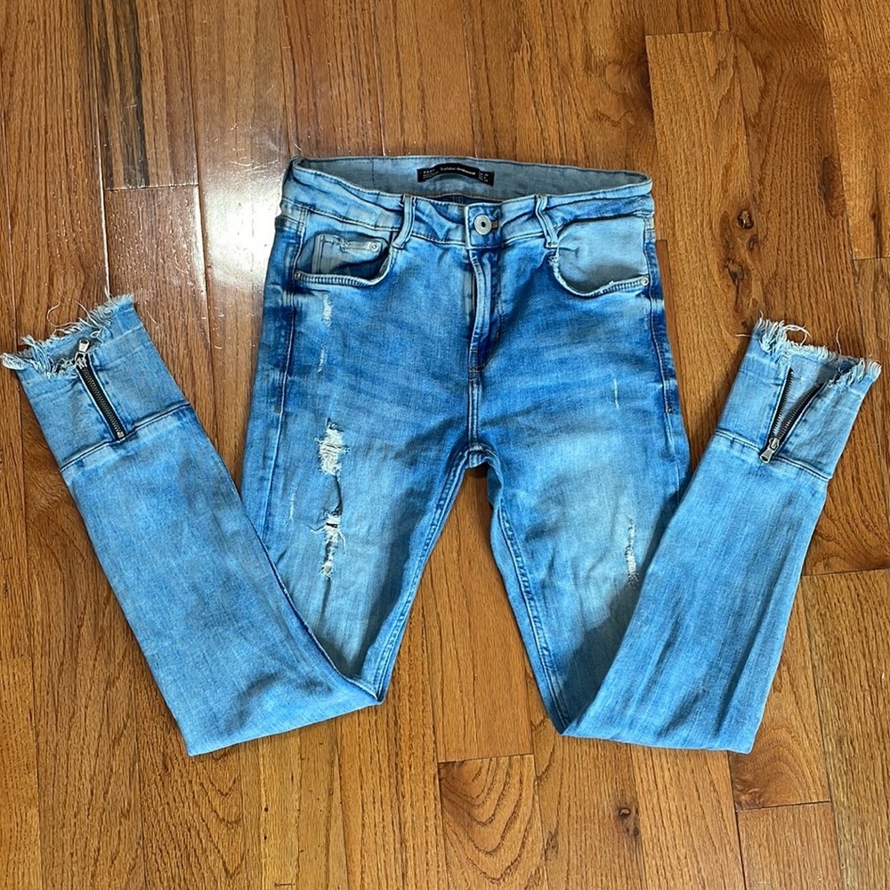 Zara Distressed Ankle Stretch Skinny Jeans